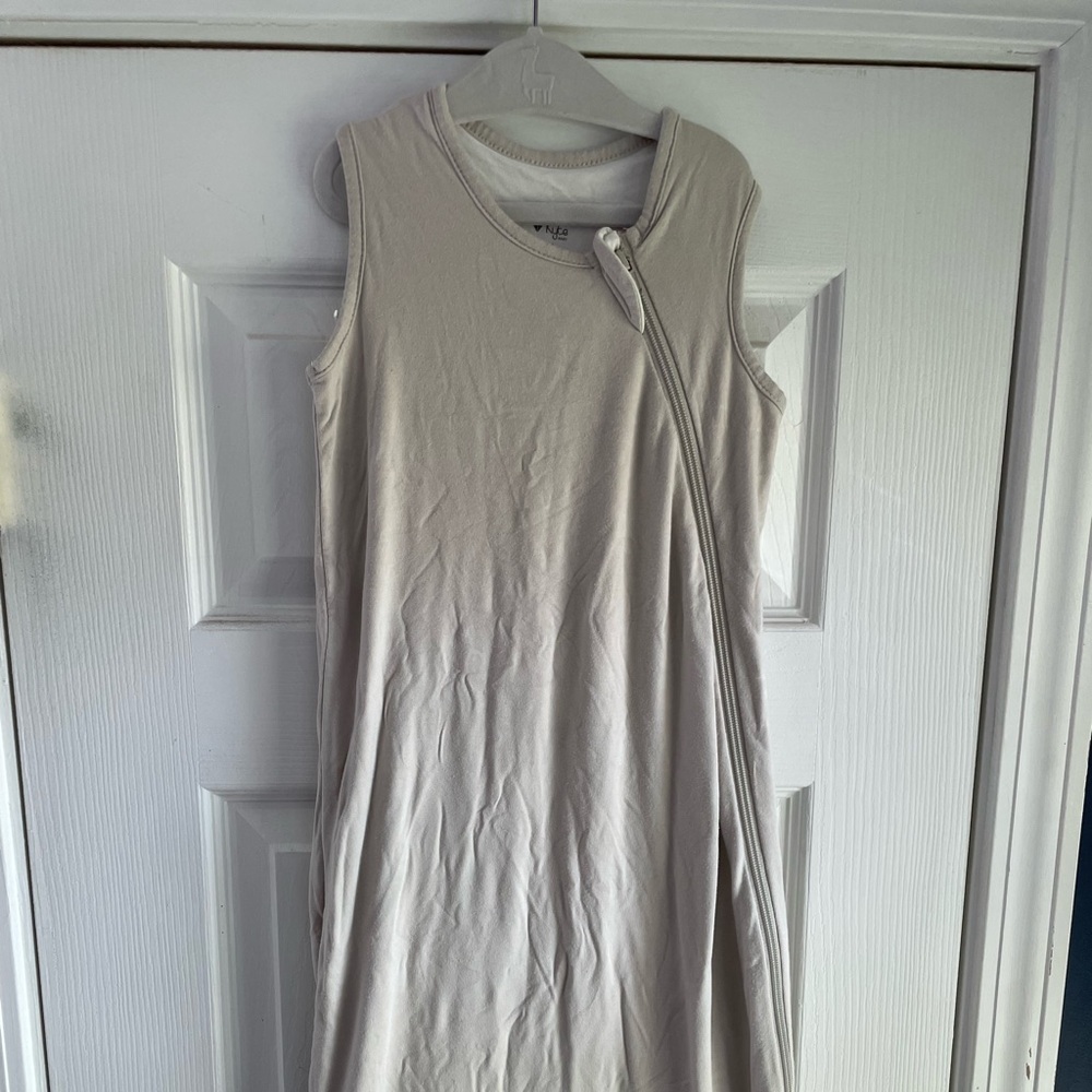 KYTE BABY Sleepsack in Storm, size Medium, 0.5 TOG. NWOT